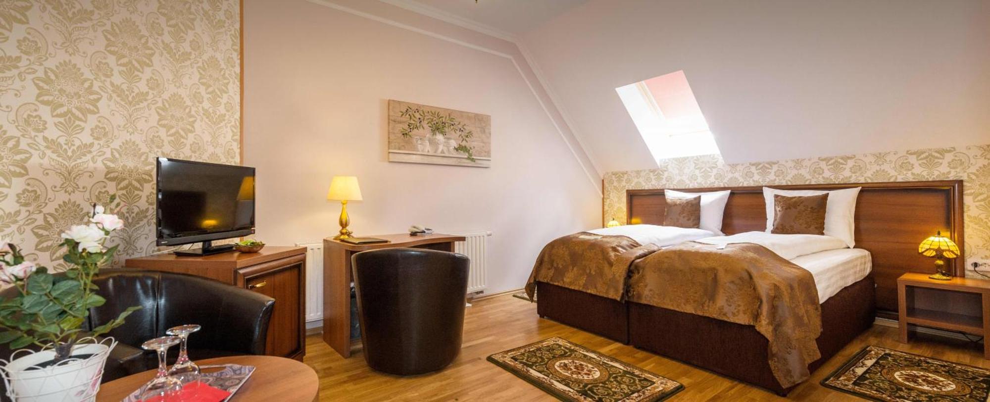 סיגישוארה Hotel Boutique Bulevard מראה חיצוני תמונה