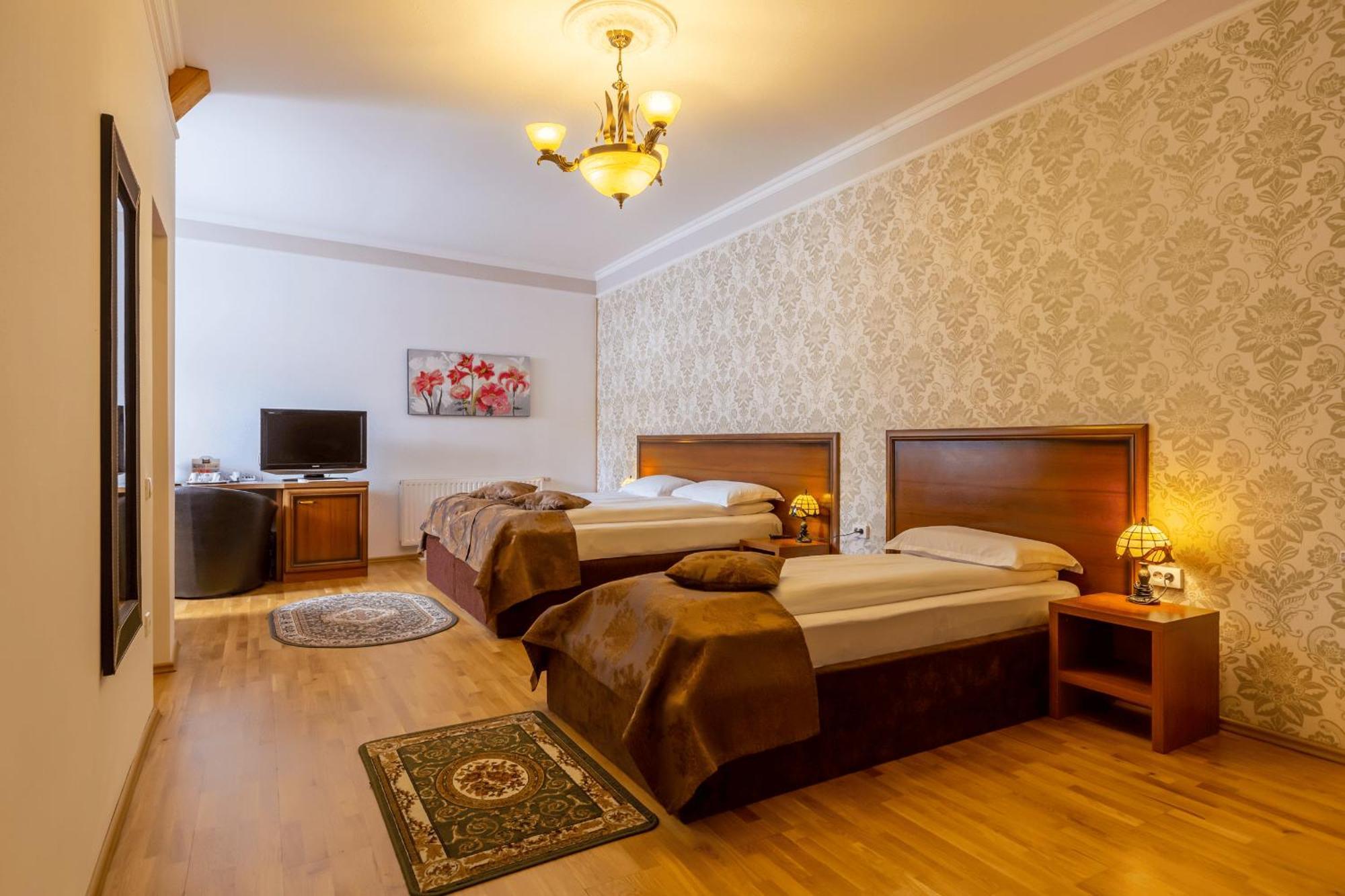 סיגישוארה Hotel Boutique Bulevard מראה חיצוני תמונה