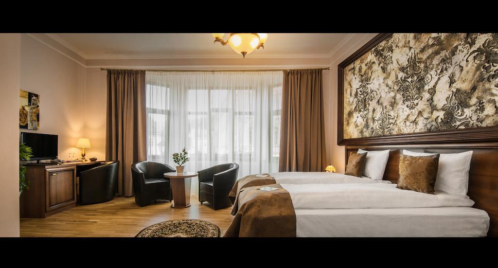 סיגישוארה Hotel Boutique Bulevard חדר תמונה